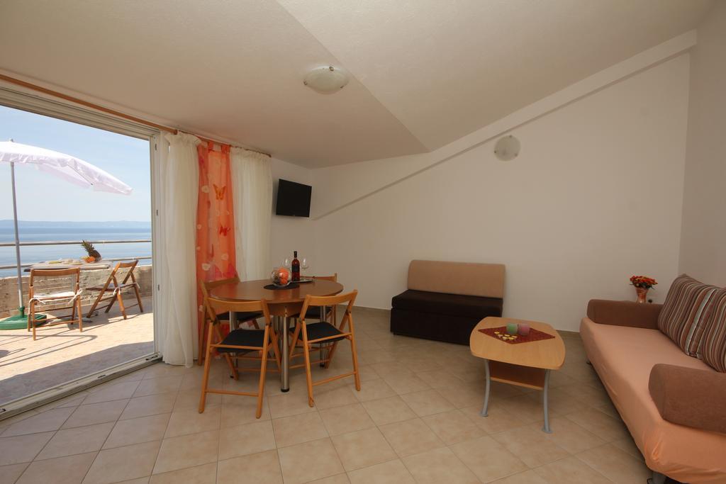 Apartments Adriatika Makarska Bilik gambar